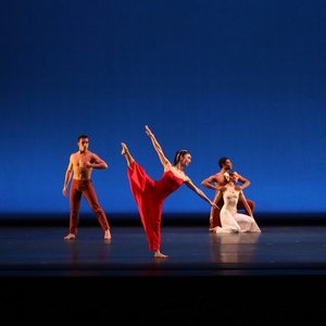 Review: Martha Graham Dance Company at NY City Center-Celebrate 'Graham 100' Photo