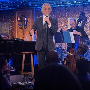 Review: Tony Danza Pays Tribute to 'Ol Blue Eyes' in NYC at 54 Below Photo