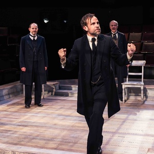 Review: AN ENEMY OF THE PEOPLE at Union Arts Center Photo