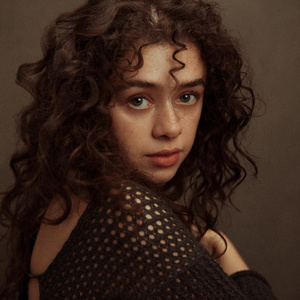 Interview: 'It's All Quite Brain-Melty In A Wonderful Way': Actor Isis Hainsworth On  Photo