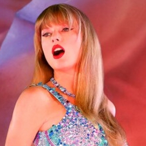 Review Roundup: Taylor Swift Brings THE ERAS TOUR to Movie Theaters; What Are Critics Photo