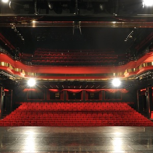 The Unsung Heroes of the Stage: Backstage Jobs That Keep Theatre Running