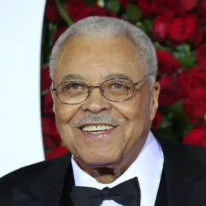 MUFASA: THE LION KING Pays Tribute to James Earl Jones in Opening Credits Photo