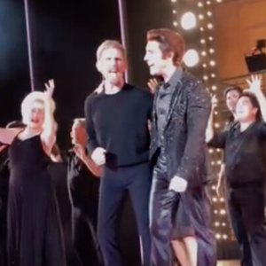 Video: Watch the Final 'Sweet Caroline' From A BEAUTIFUL NOISE First National Tour Photo