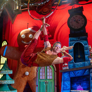 CIRQUE DREAMS HOLIDAZE Comes to Philadelphia Photo
