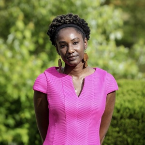 Agyeiwaa Asante Wins 2026 IAMA Rhimes Unsung Voices Commission Photo