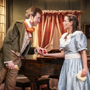 Review: FANNY at The Watermill Theatre Video