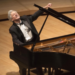 Pianist Brian Ganz To Play Chopin's Most Difficult Works At Strathmore As He Closes I Photo