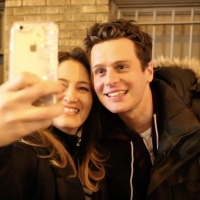 Wake Up With BWW 2/21: WEST SIDE STORY Reviews, and More! Image