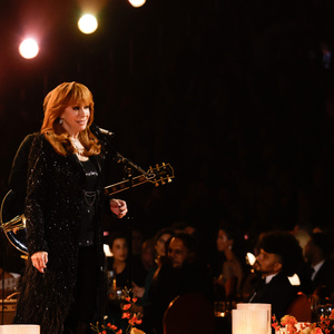 Reba McEntire Releases Fourth Music Capsule Photo