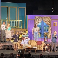 Review: NOISES OFF at The Royal Theatre Shows An Extreme Version of Backstage Drama