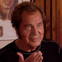 Engelbert Humperdinck to Release 'Regards' Covers EP Video