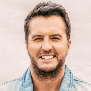 Video: Luke Bryan Releases New Music Video for 'But I Got A Beer In My Hand' Photo