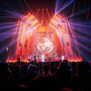 Photos: THE SMASHING PUMPKINS KICK OFF THE RATS IN A CAGE TOUR Photo