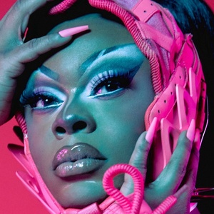 DRAG RACE Winner Onya Nurve Exits KINKY BOOTS National Tour Photo