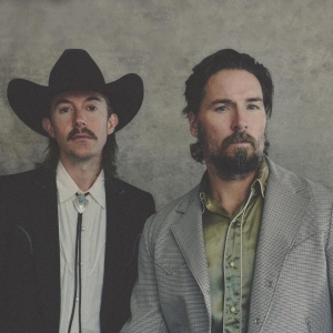 Midland Raises a Glass to Melancholic Memories on New Single 'Old Fashioned Feeling' Video