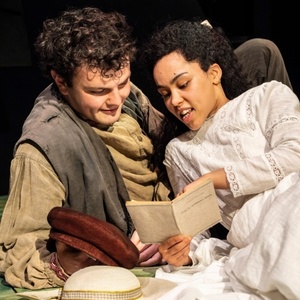 Review Roundup: SUMMERFOLK at the National Theatre Photo