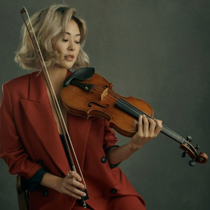 Simone Porter and More Join Hawaii Symphony Orchestra Concert Following Renée Flemin Photo