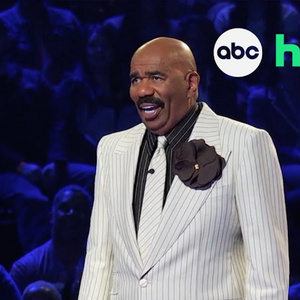 Eric Andre and Byron Bowers Face Off in FAST MONEY on CELEBRITY FAMILY FEUD