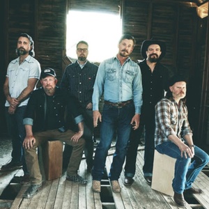 Turnpike Troubadours Extend Headline Tour Through the Fall Photo