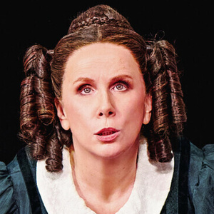 Catherine Tate Departs West End OH, MARY! Early; Mason Alexander Park Returns Photo