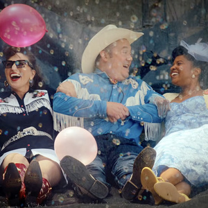 Video: Renée Elise Goldsberry Joins Sara Bareilles In New Music Video 'Still Crying' Photo