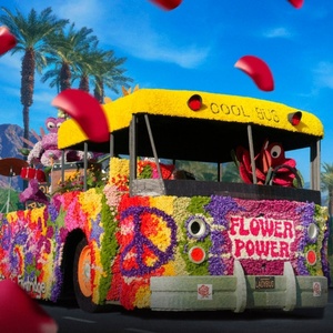 TODAY’s Craig Melvin, Al Roker & Hoda Kotb to Host NBC's 137th Rose Parade Photo