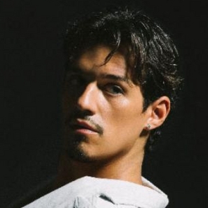 Video: Omar Apollo Shares New Music Video for 'Ice Slippin'