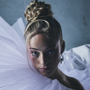 Brynn Cartelli Shares Endearing Pop Anthem 'Lucky to Love You'