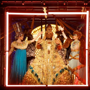 Interview: John Holiday of AKHNATEN at La Opera Photo