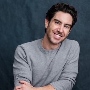 Interview: Robbie Simpson of FINDING MR. CHRISTMAS at Hallmark Interview