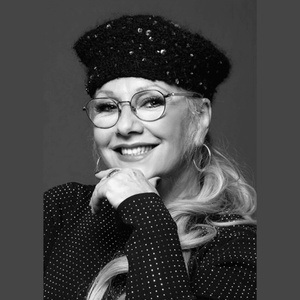 Patricia Clark se incorpora al elenco de CABARET Photo