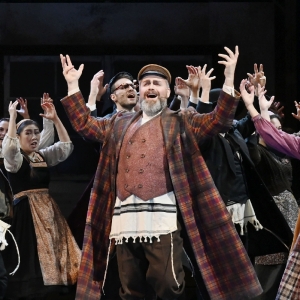 Review: ANATEVKA at Grand Théâtre