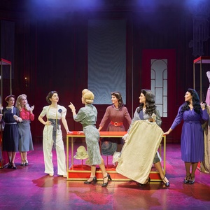 EL TIEMPO ENTRE COSTURA anuncia el reparto de su regreso a Madrid Photo