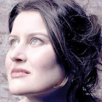 Grammy-Winning Paula Cole Inducted Into New England Music Hall of Fame Photo