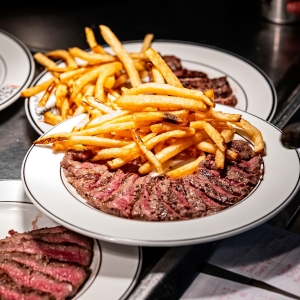 MEDIUM RARE Honors Our Armed Forces During Fleet Week with Specials Photo