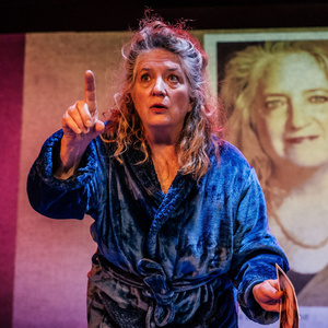 THE MENOPAUSE MONOLOGUES to Host Creative Workshop in Advance of Spring Production Photo