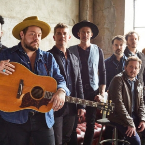 Nathaniel Rateliff & The Night Sweats Unveil New Song 'Buy My Round' Photo