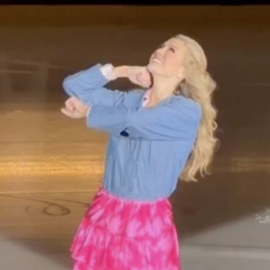 Video: Figure Skater Elizabeth Gibson Performs LEGALLY BLONDE Routine