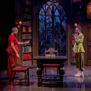 Review: PROPHETESS at Tarragon Theatre