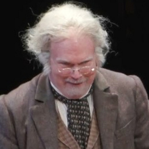 Video: Ebenezer Scrooges BIG San Diego Christmas Show Photo