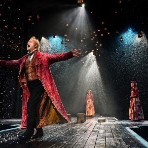 A CHRISTMAS CAROL Extends Its Season At The Comedy Theatre Until 7 January 2024 Photo