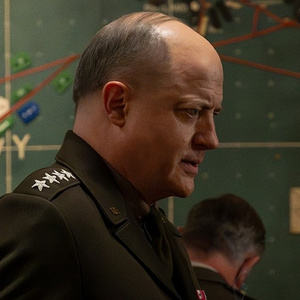 Video: Andrew Scott and Brendan Fraser Lead Tense New Trailer for PRESSURE Photo