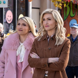 Photos: First Look at Guest Star Annaleigh Ashford in New Episode of STUMBLE Photo