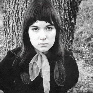 Barbara Hall to Direct New Documentary About Heart Singer Ann Wilson Photo