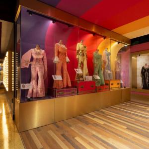 Photos: Dolly Parton's SONGTELLER HOTEL and Museum to Open in Nashville Photo