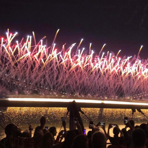 RED, WHITE & VIEWS: Fourth of July Fireworks to Light Up South Street Seaport Museum Photo