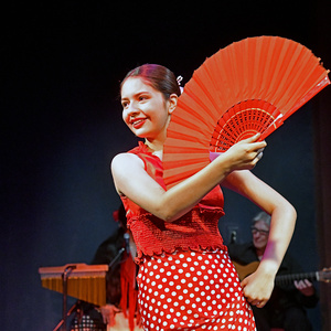 LUNA LUNA LUNA to Open at Teatro Paraguas Photo