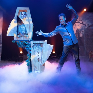 Interview: David Caserta of HAUNTED ILUUSIONS at Van Wezel Interview