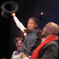 BWW Review: ZACH Theatre's  A CHRISTMAS CAROL  Perfect Holiday Entertainment Photo